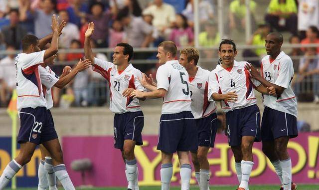 英国乒乓球队轻取中国乒乓球队,波尔完成帽子戏法 英国乒乓球队轻取中国乒乓球队,波尔完成帽子戏法