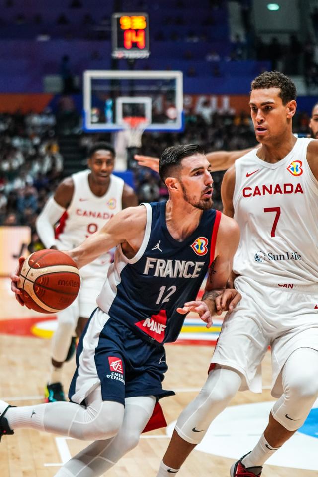 波兰男篮翻盘中国男篮,巴图姆一己之力扛起全队 波兰男篮翻盘中国男篮,巴图姆一己之力扛起全队