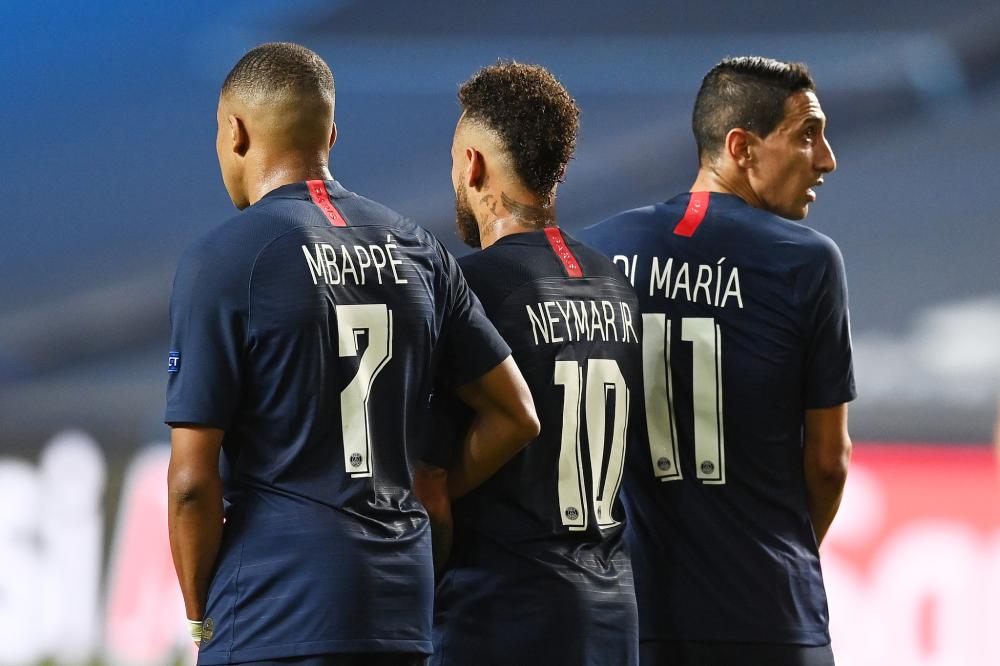 包含葡萄牙队完胜中国队，张继科统治全场的词条