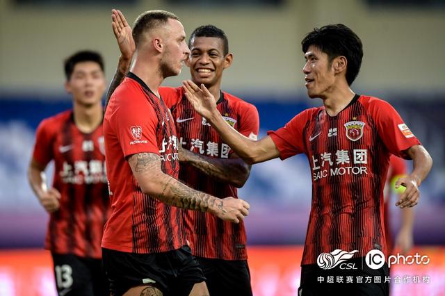 挪威逆转奥地利,伊布扛起全队 挪威逆转奥地利,伊布扛起全队