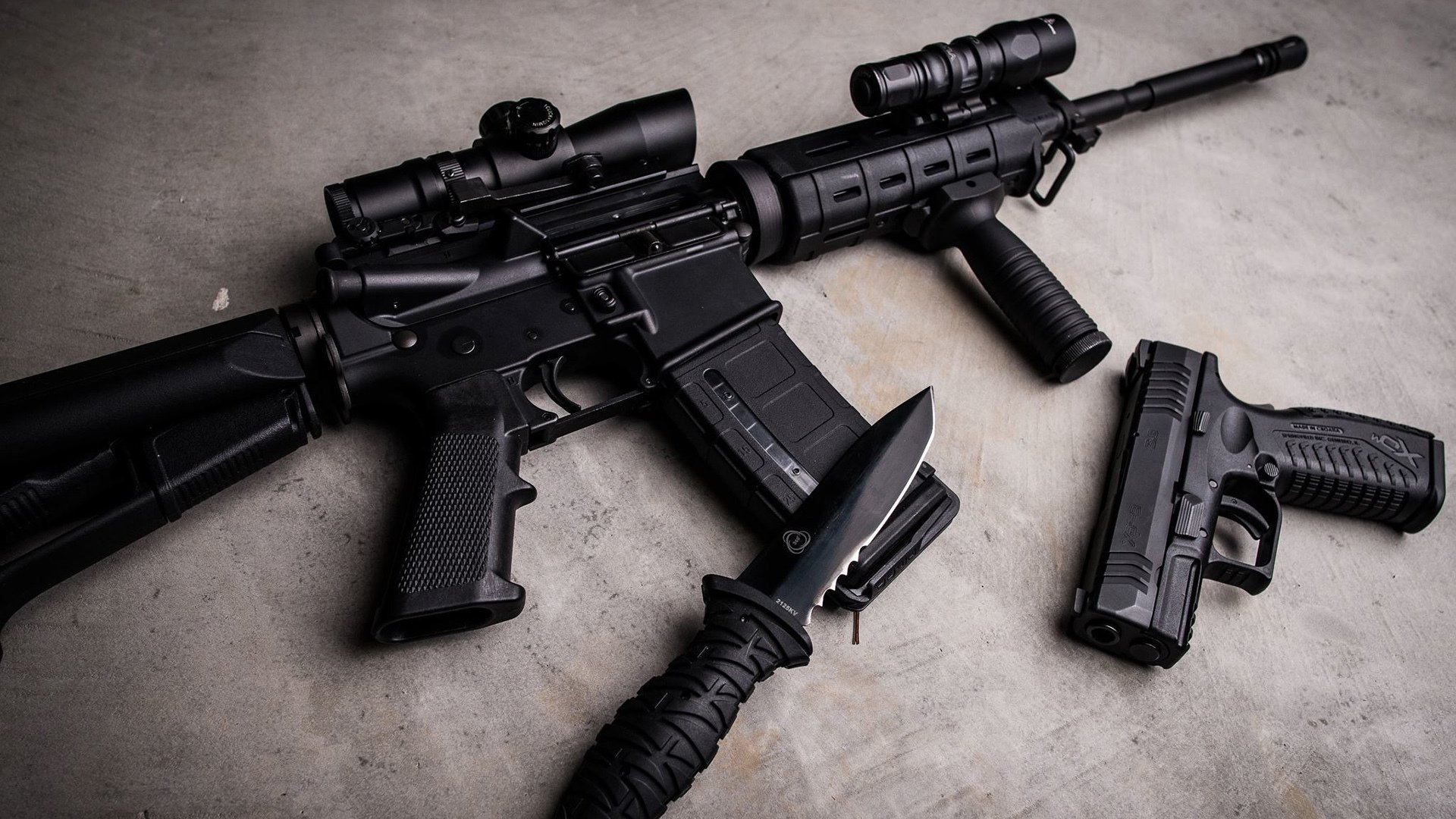 时间列车碾过青春跑道，当利拉德用一场比赛定义两种人生