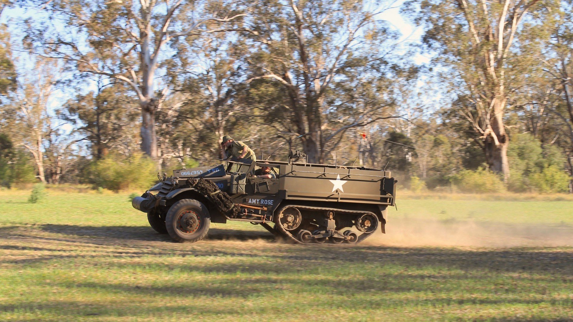 铁血基辅锁死黄色潜水艇，巴尔韦德妙手摘胜利