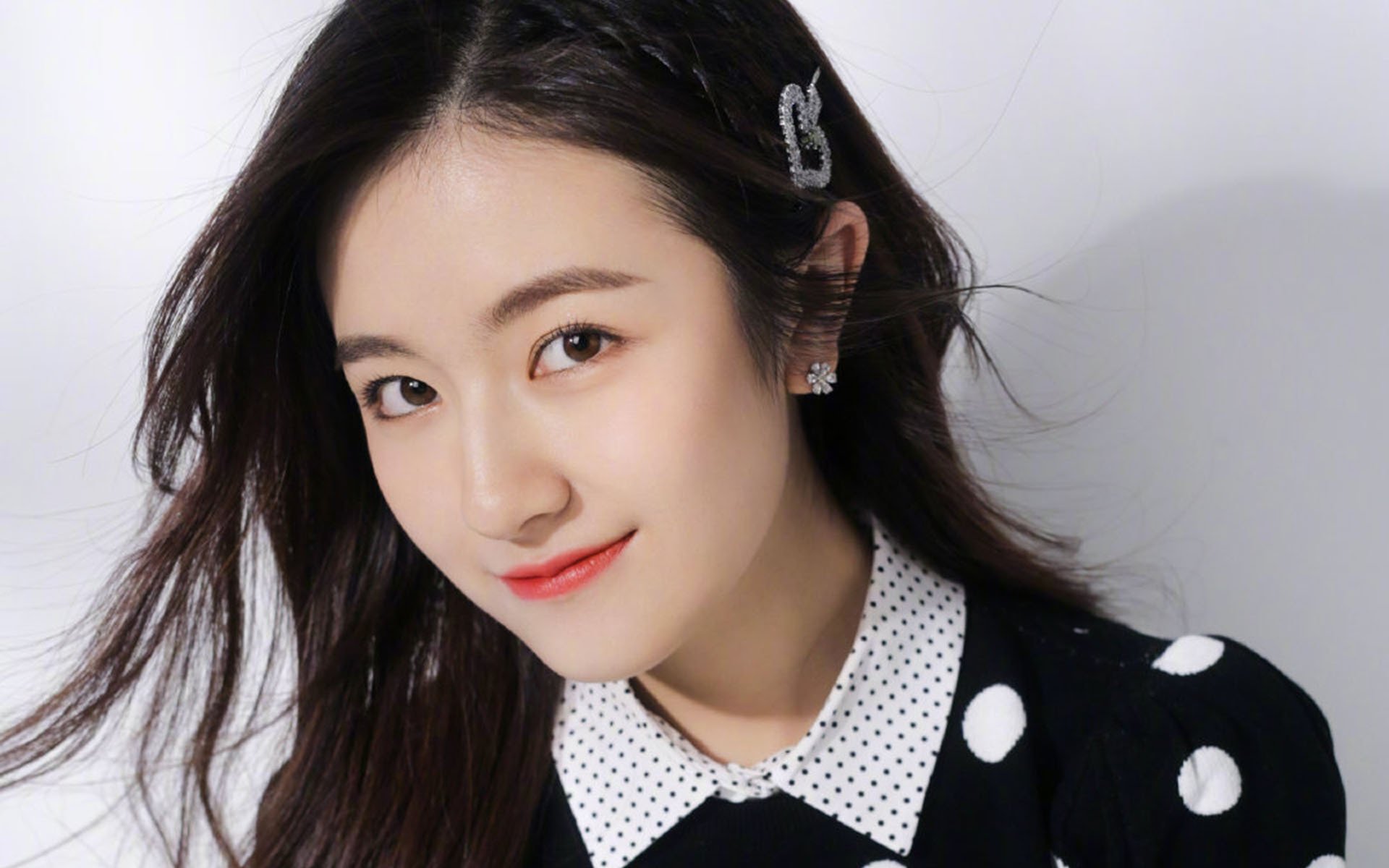 点球新王与东方壁垒,蒂亚戈破茧,波兰击穿东道主