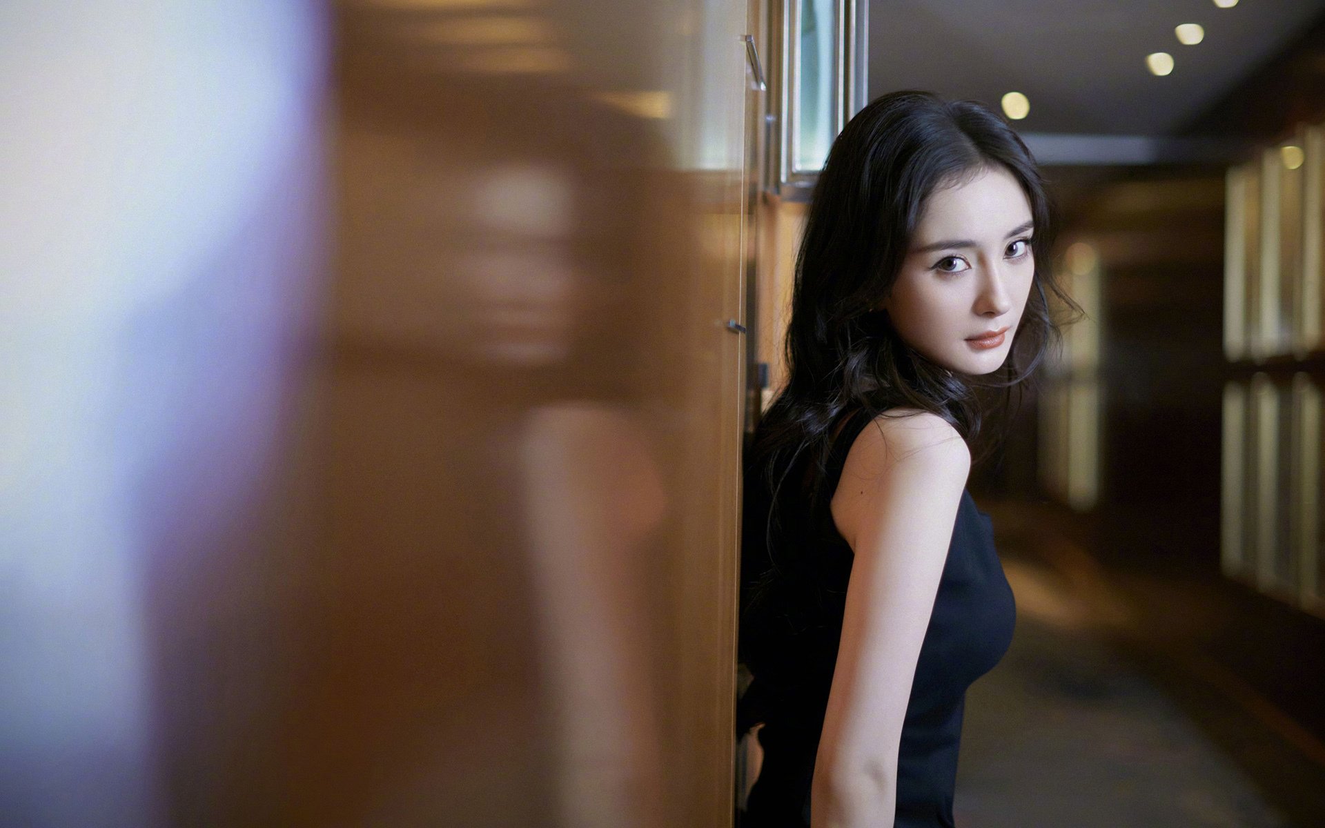 亚洲足球封神之夜!韩国铁血硬仗击溃摩纳哥,欧冠淘汰赛书写历史新篇